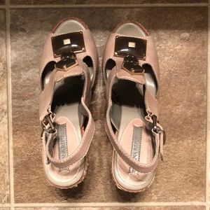 Banana Republic Wedges Size 6.5